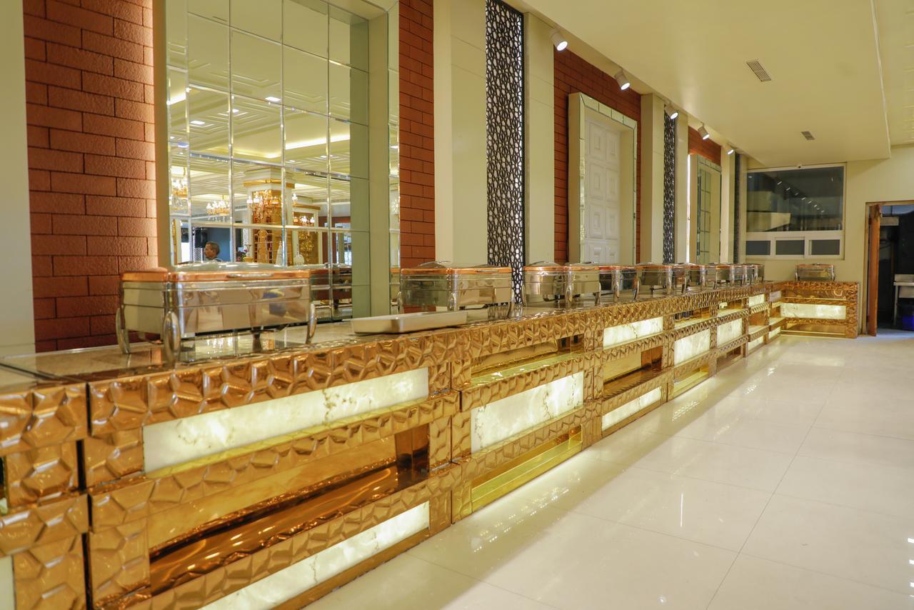 Hotel The Grand Parisian Delhi  Exterior foto