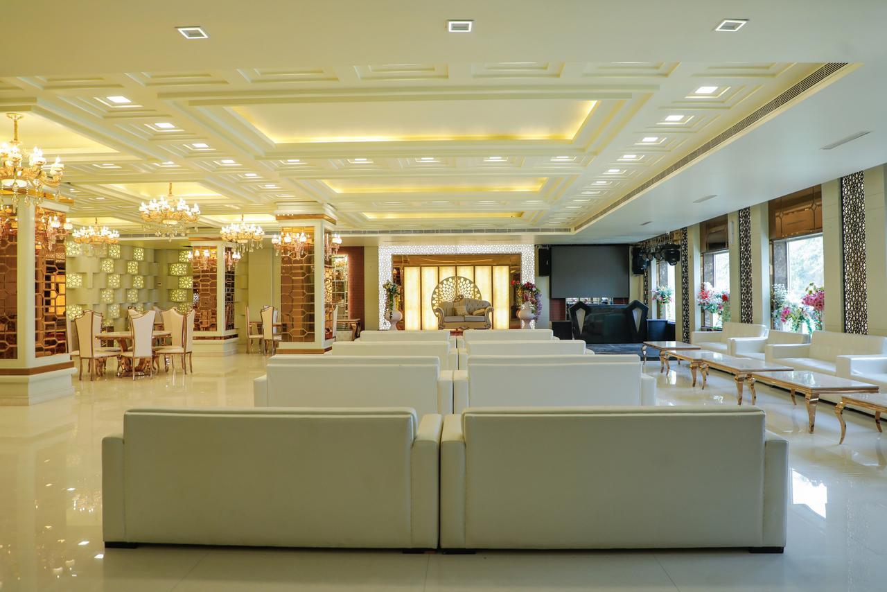 Hotel The Grand Parisian Delhi  Exterior foto